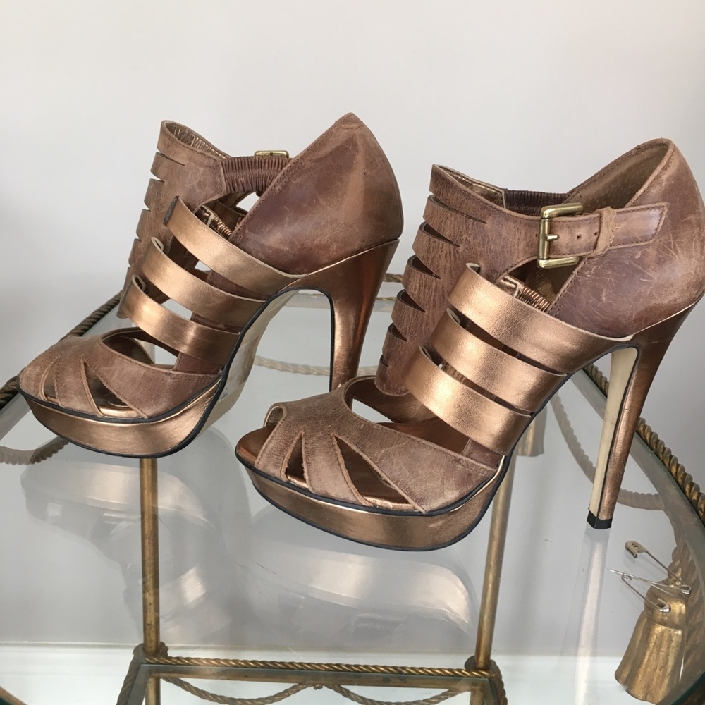 Brown and gold cage sandal